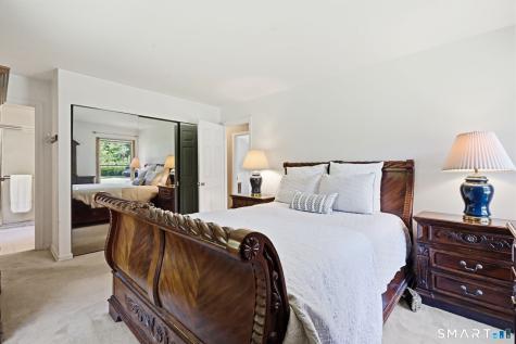 165 Winding Lane Avon CT 06001