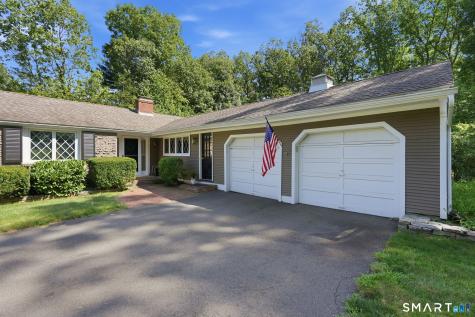 165 Winding Lane Avon CT 06001
