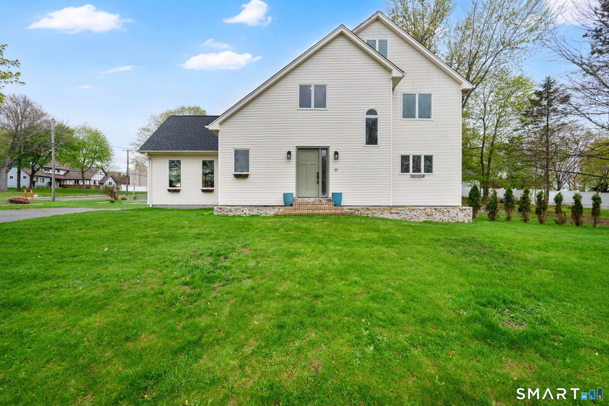 10 Grant Farm Road Manchester CT 06040