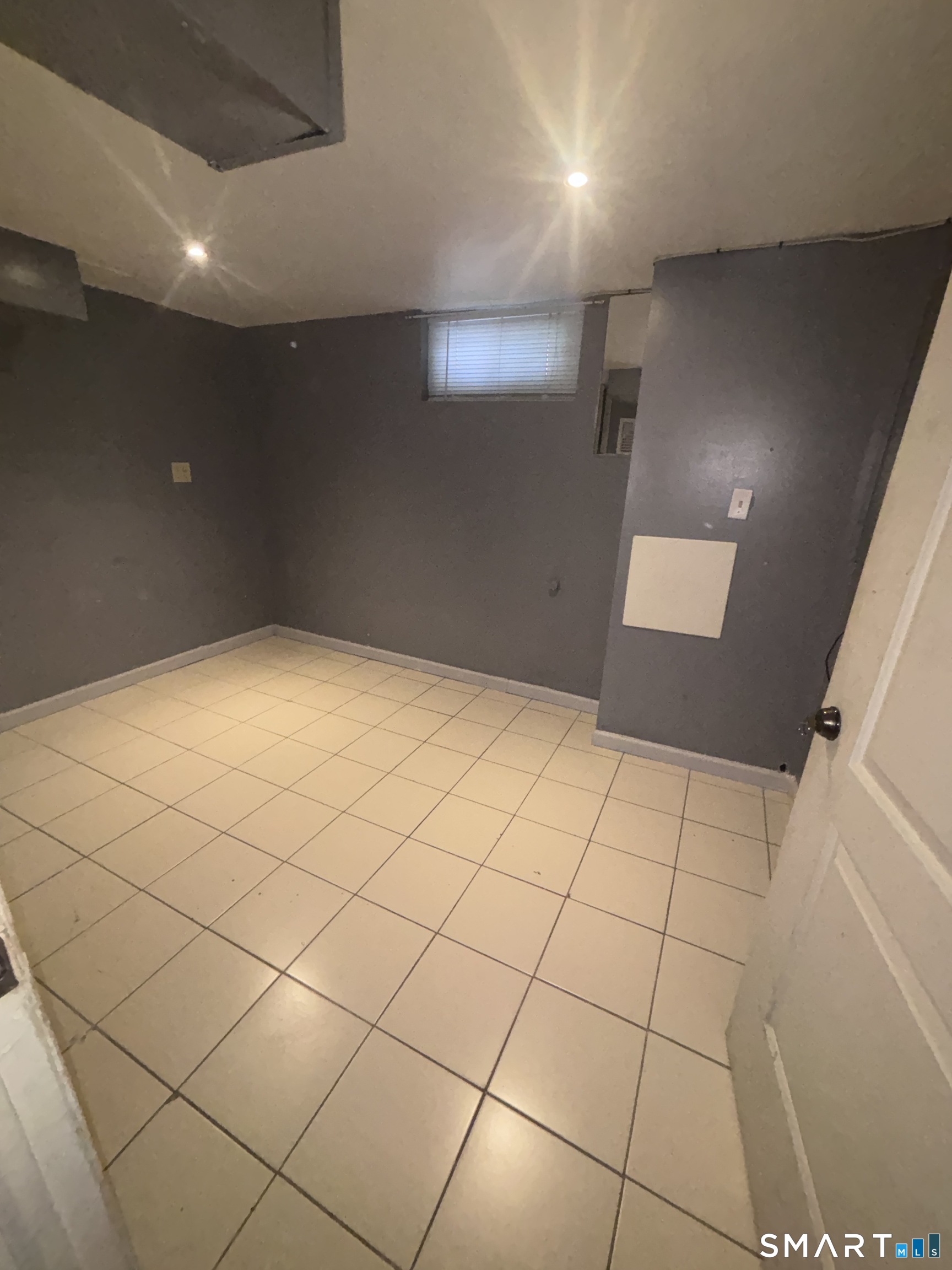 660 West Jackson Avenue Bridgeport CT 06604