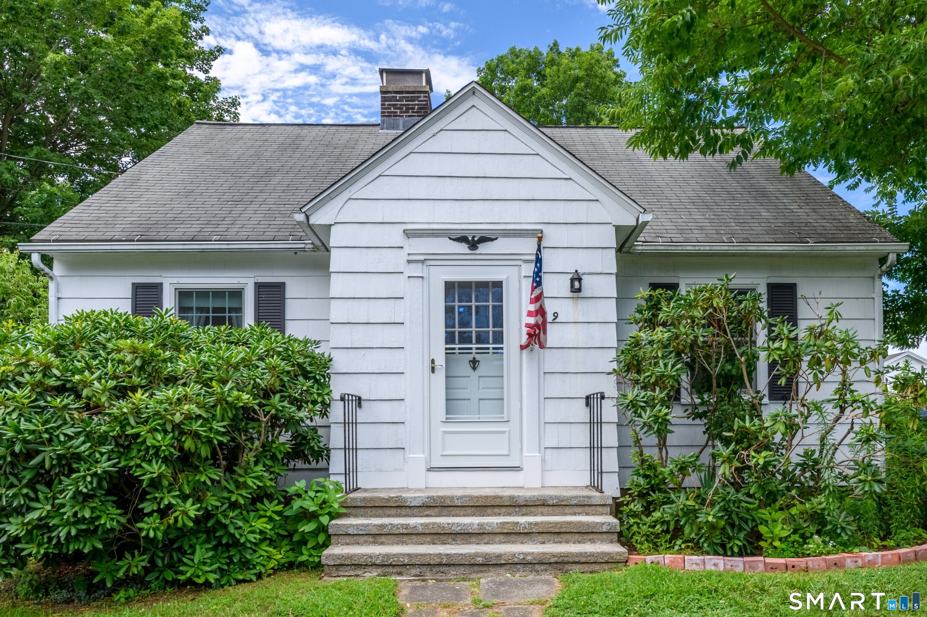 9 Maple Avenue Beacon Falls CT 06403