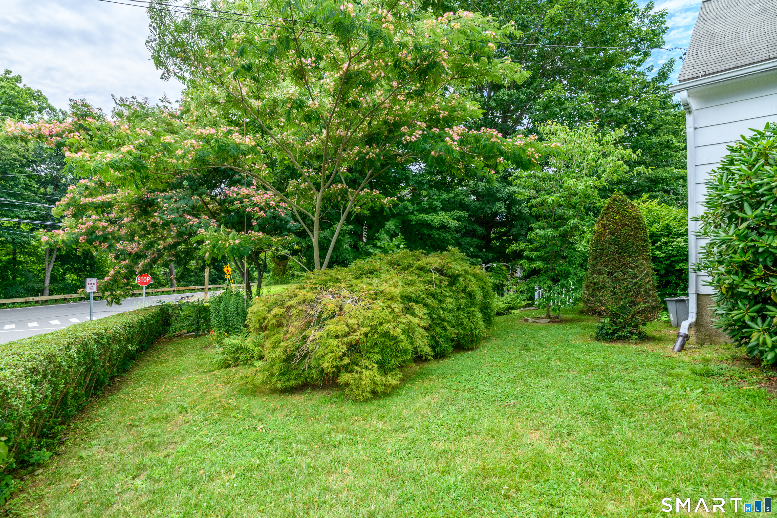 9 Maple Avenue Beacon Falls CT 06403