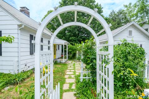 9 Maple Avenue Beacon Falls CT 06403