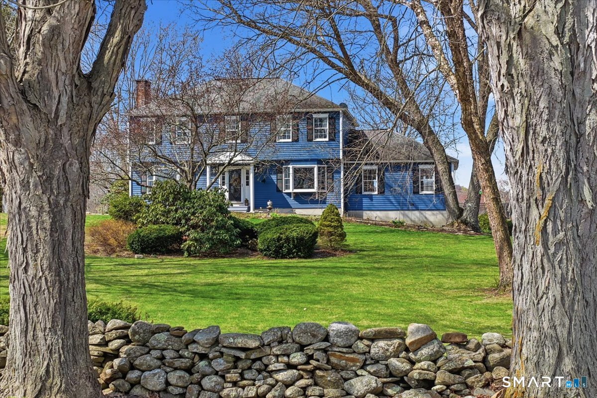 792 Wrights Crossing Road Pomfret CT 06259