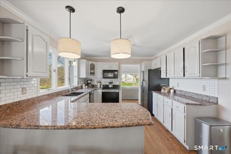 792 Wrights Crossing Road Pomfret CT 06259