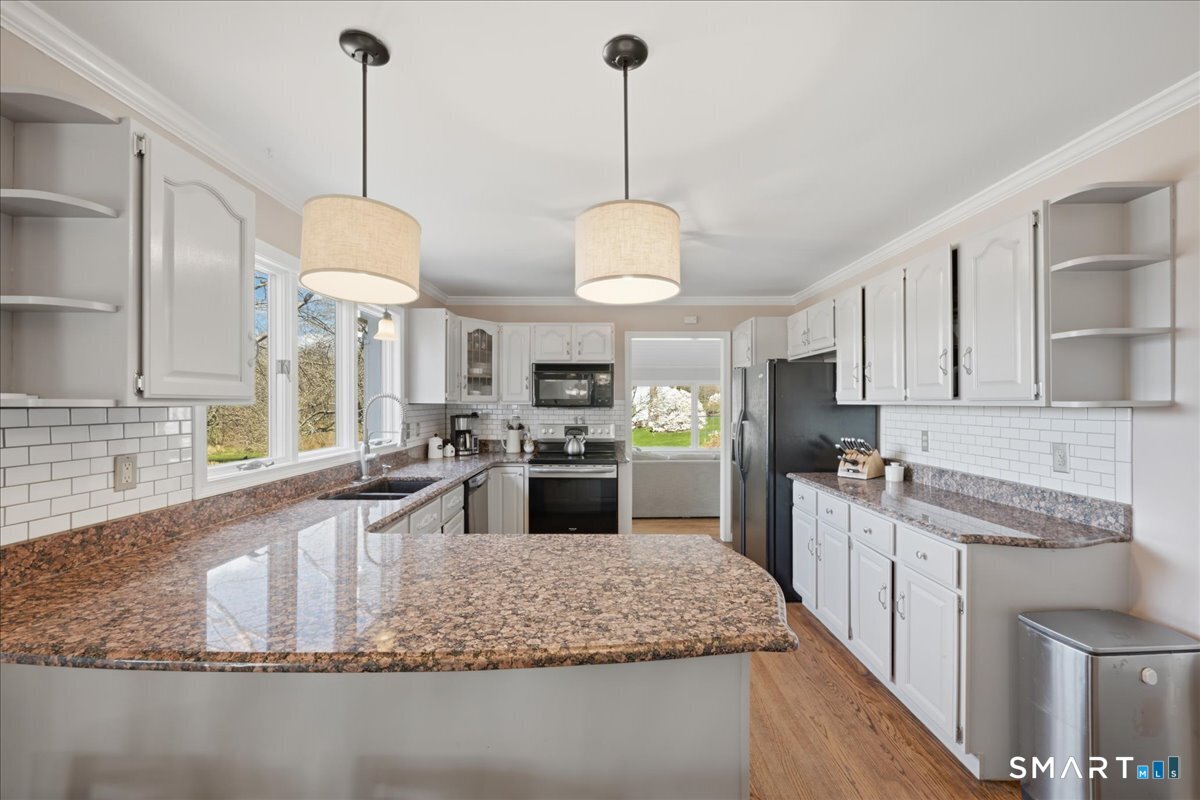 792 Wrights Crossing Road Pomfret CT 06259