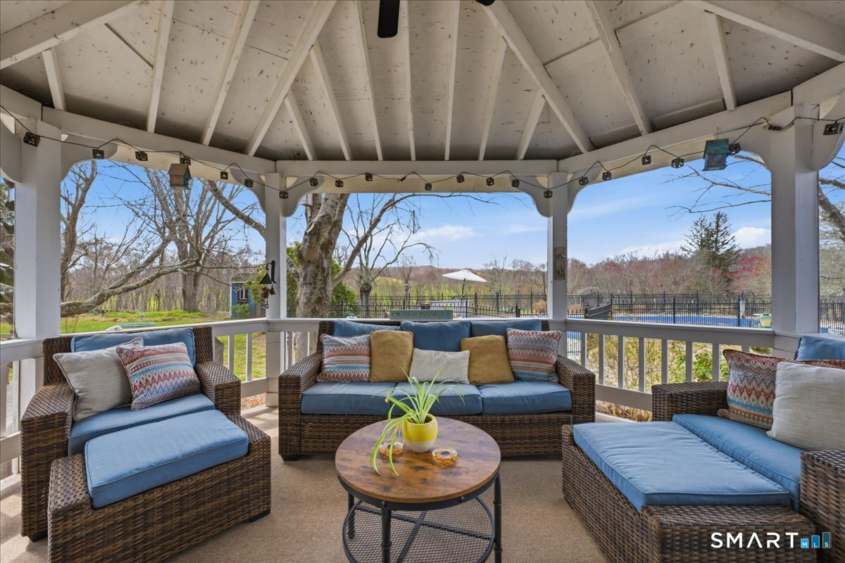 792 Wrights Crossing Road Pomfret CT 06259
