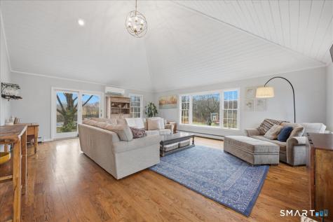 792 Wrights Crossing Road Pomfret CT 06259