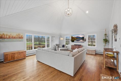 792 Wrights Crossing Road Pomfret CT 06259