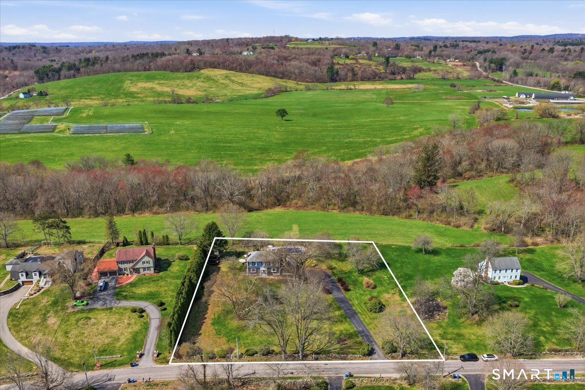 792 Wrights Crossing Road Pomfret CT 06259