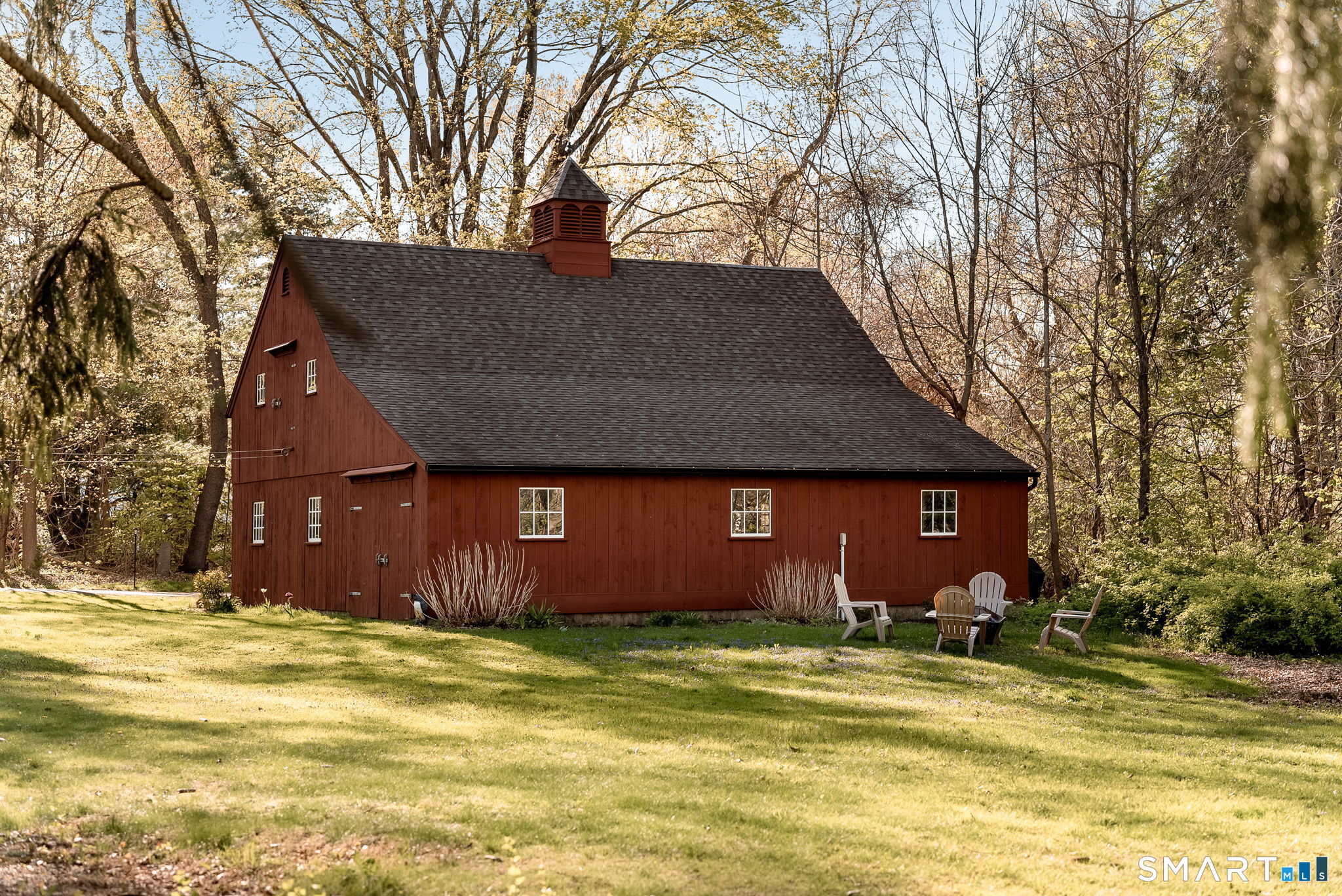 151 Neipsic Road Glastonbury CT 06033