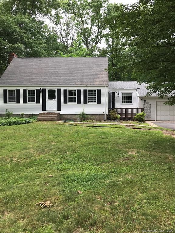 19 Woods Road Bloomfield CT 06002