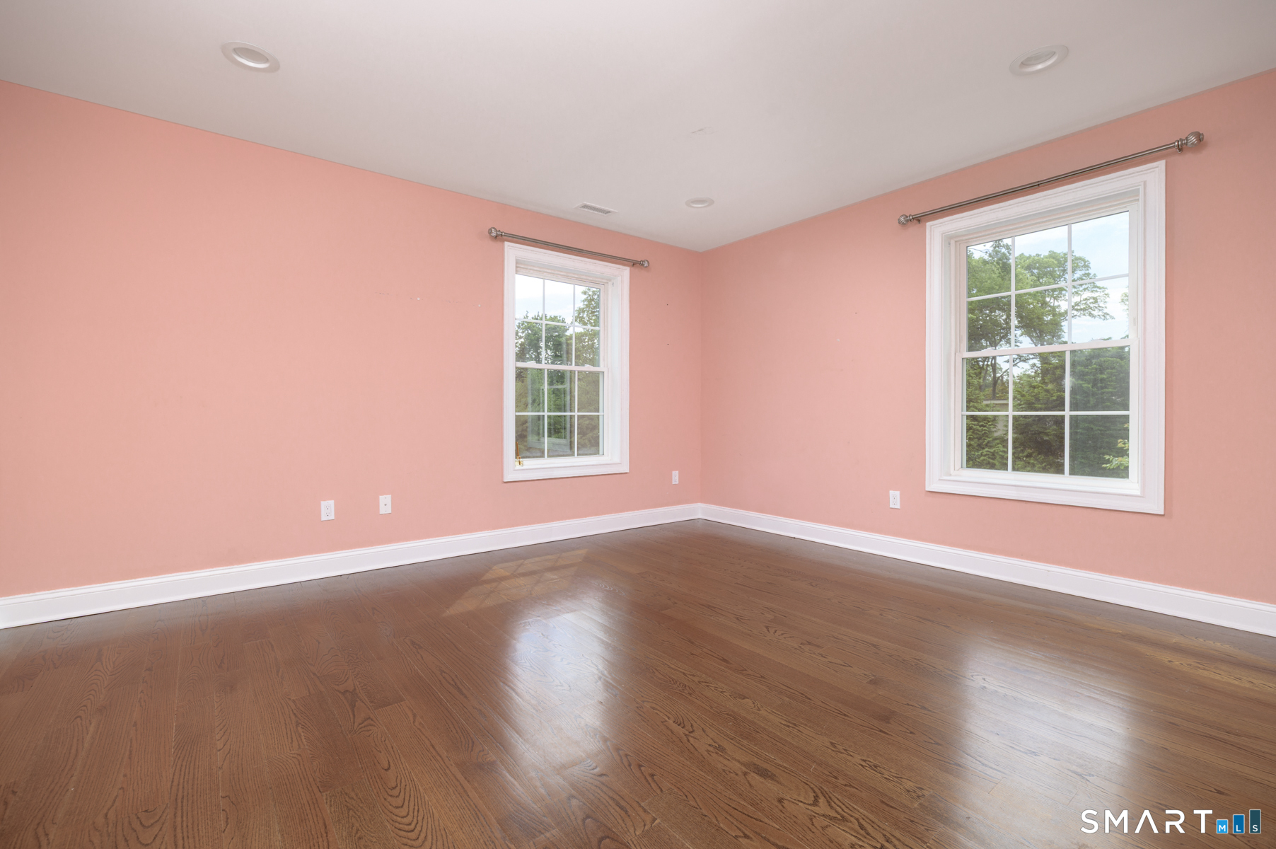 354 Oaklawn Avenue Stamford CT 06905