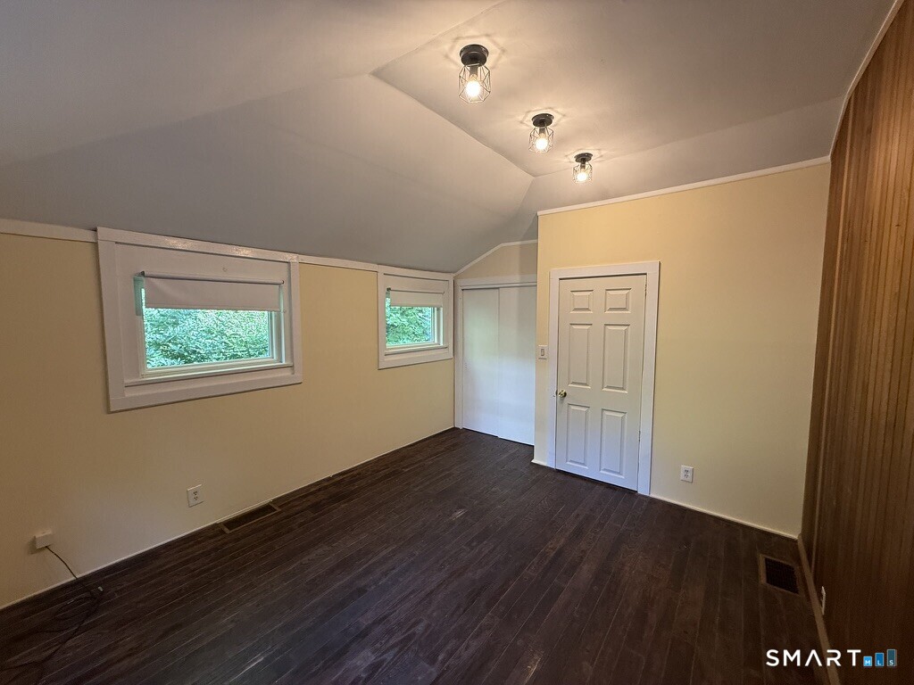 205 Mountain Road Wilton CT 06897