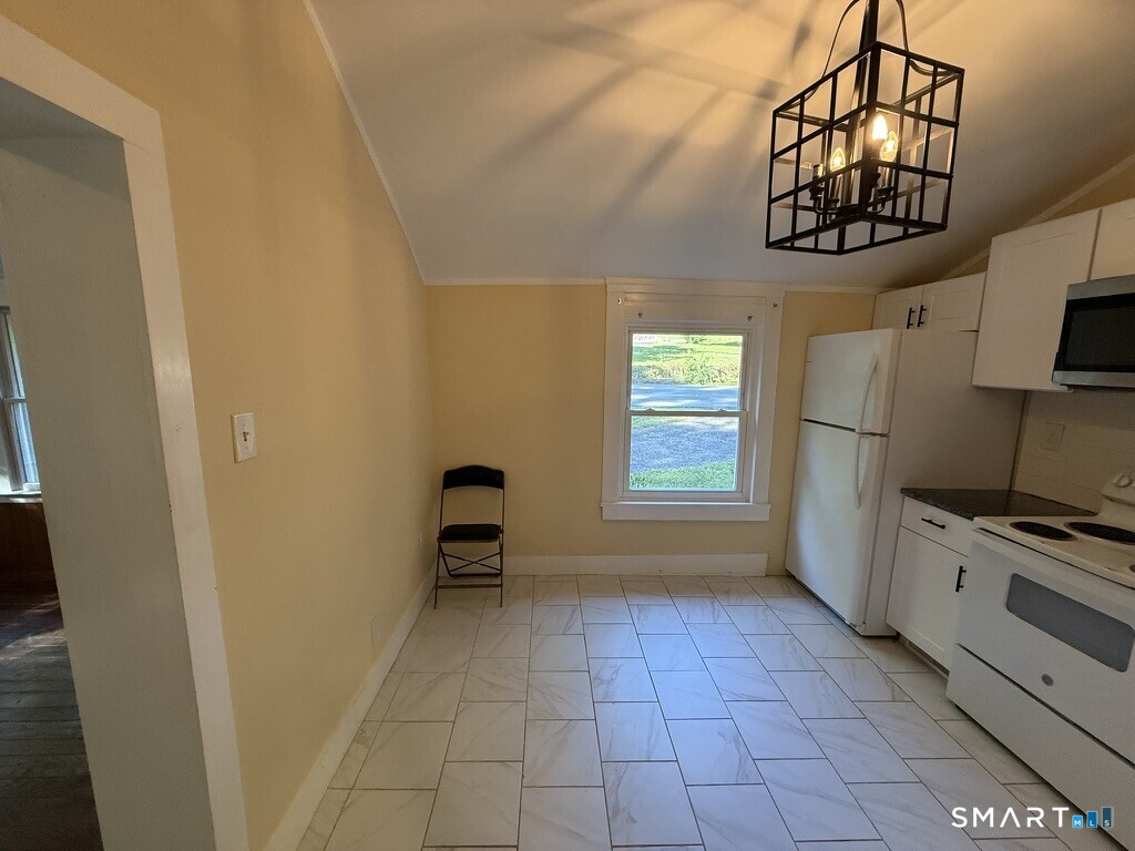 205 Mountain Road Wilton CT 06897