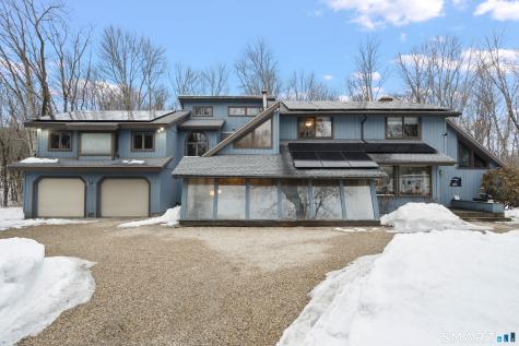 57 Mistywood Lane Naugatuck CT 06770