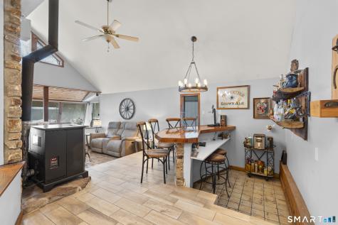 57 Mistywood Lane Naugatuck CT 06770