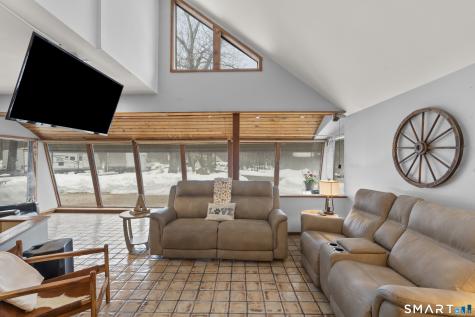 57 Mistywood Lane Naugatuck CT 06770
