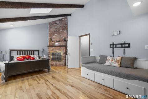 57 Mistywood Lane Naugatuck CT 06770