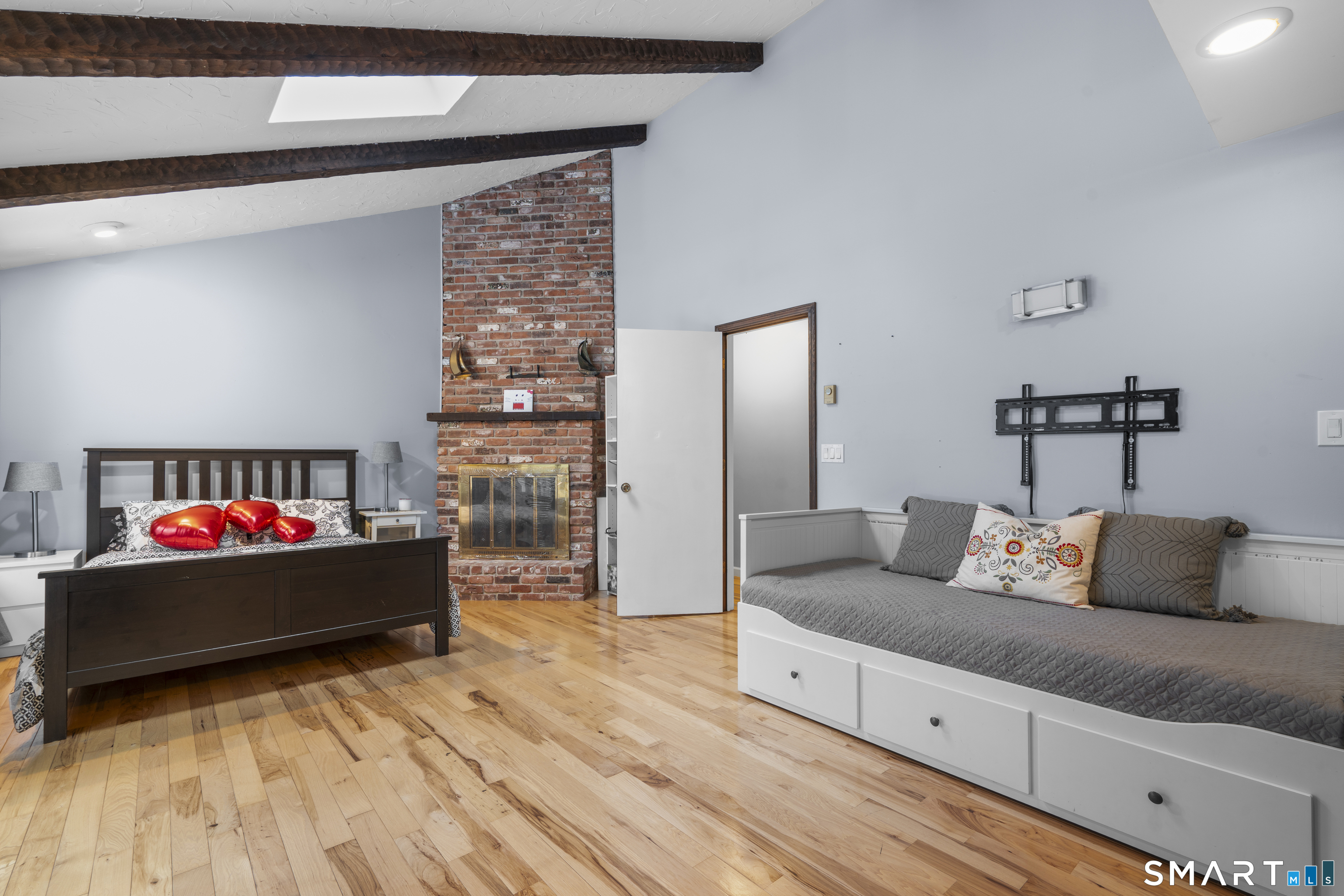 57 Mistywood Lane Naugatuck CT 06770