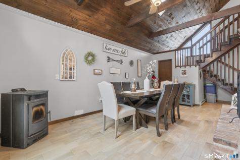 57 Mistywood Lane Naugatuck CT 06770