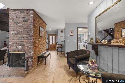 57 Mistywood Lane Naugatuck CT 06770