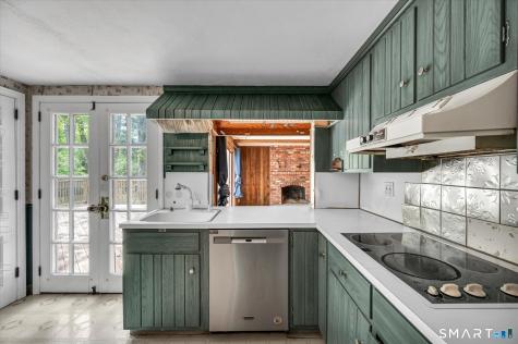 65 Cavan Road East Hartford CT 06118