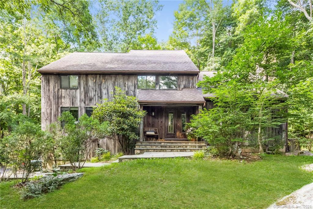 14 Indian Valley Road Weston CT 06883