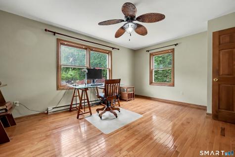 8 Apple Blossom Lane Danbury CT 06811