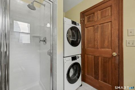 8 Apple Blossom Lane Danbury CT 06811