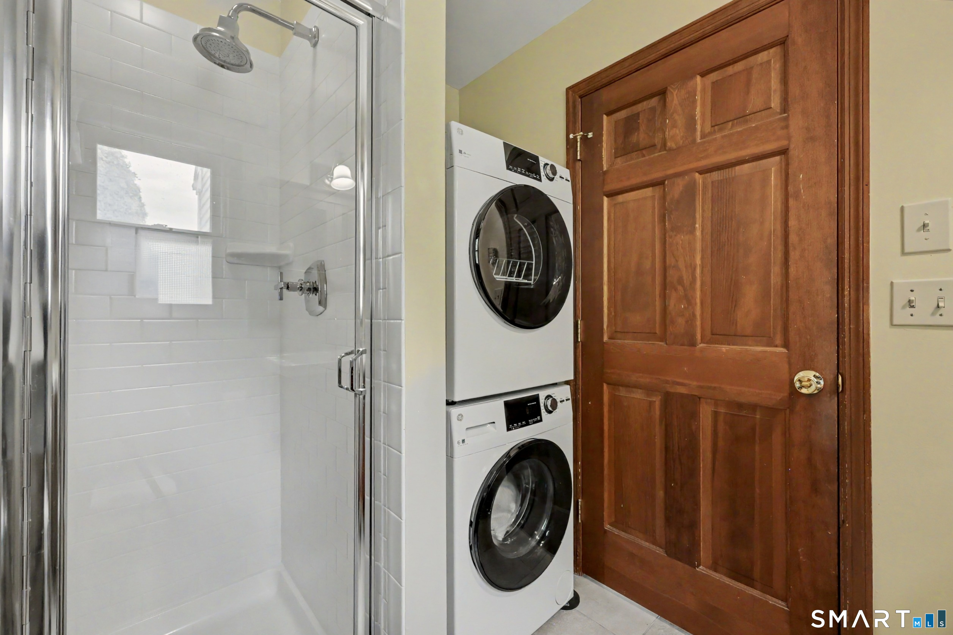 8 Apple Blossom Lane Danbury CT 06811