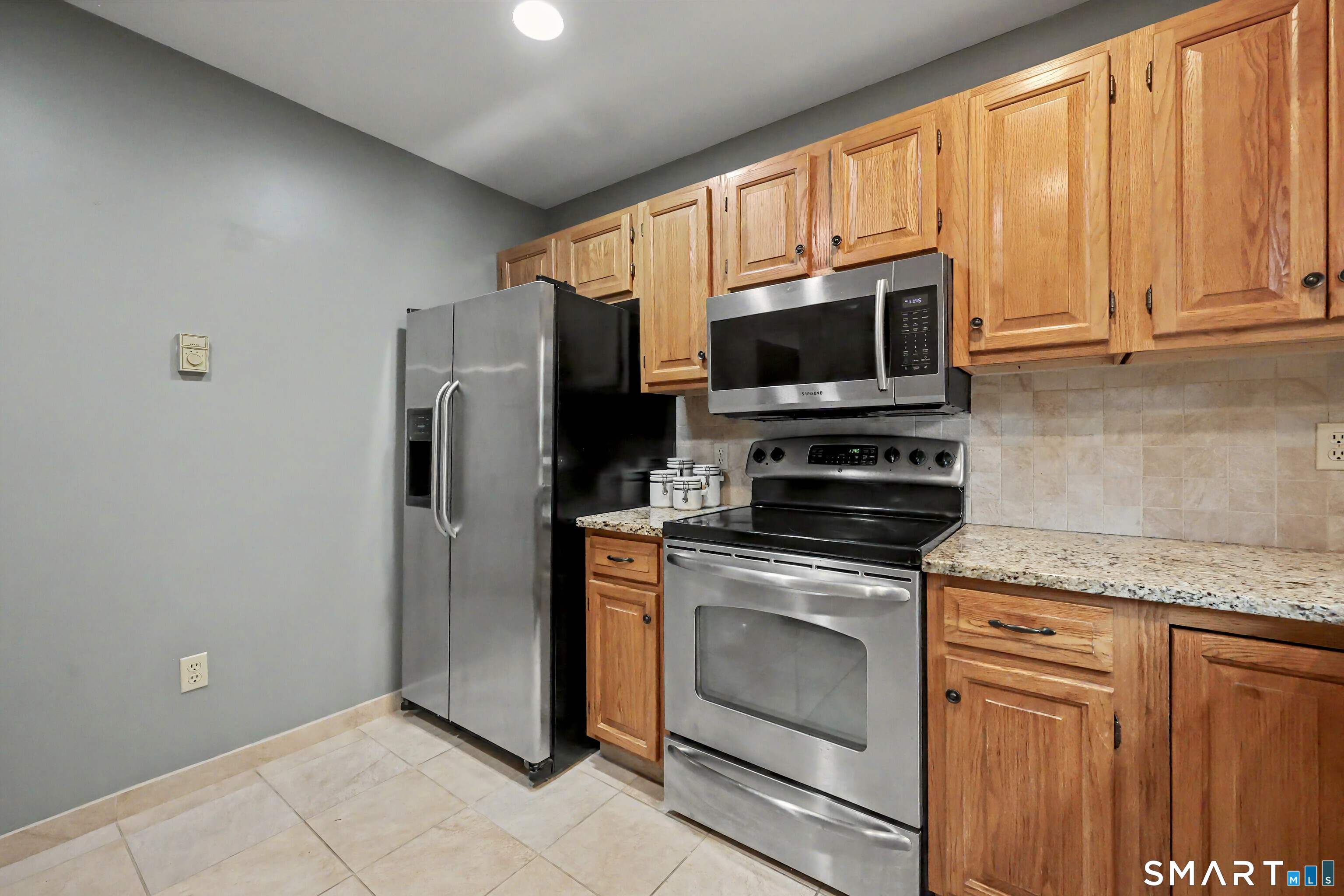8 Apple Blossom Lane Danbury CT 06811