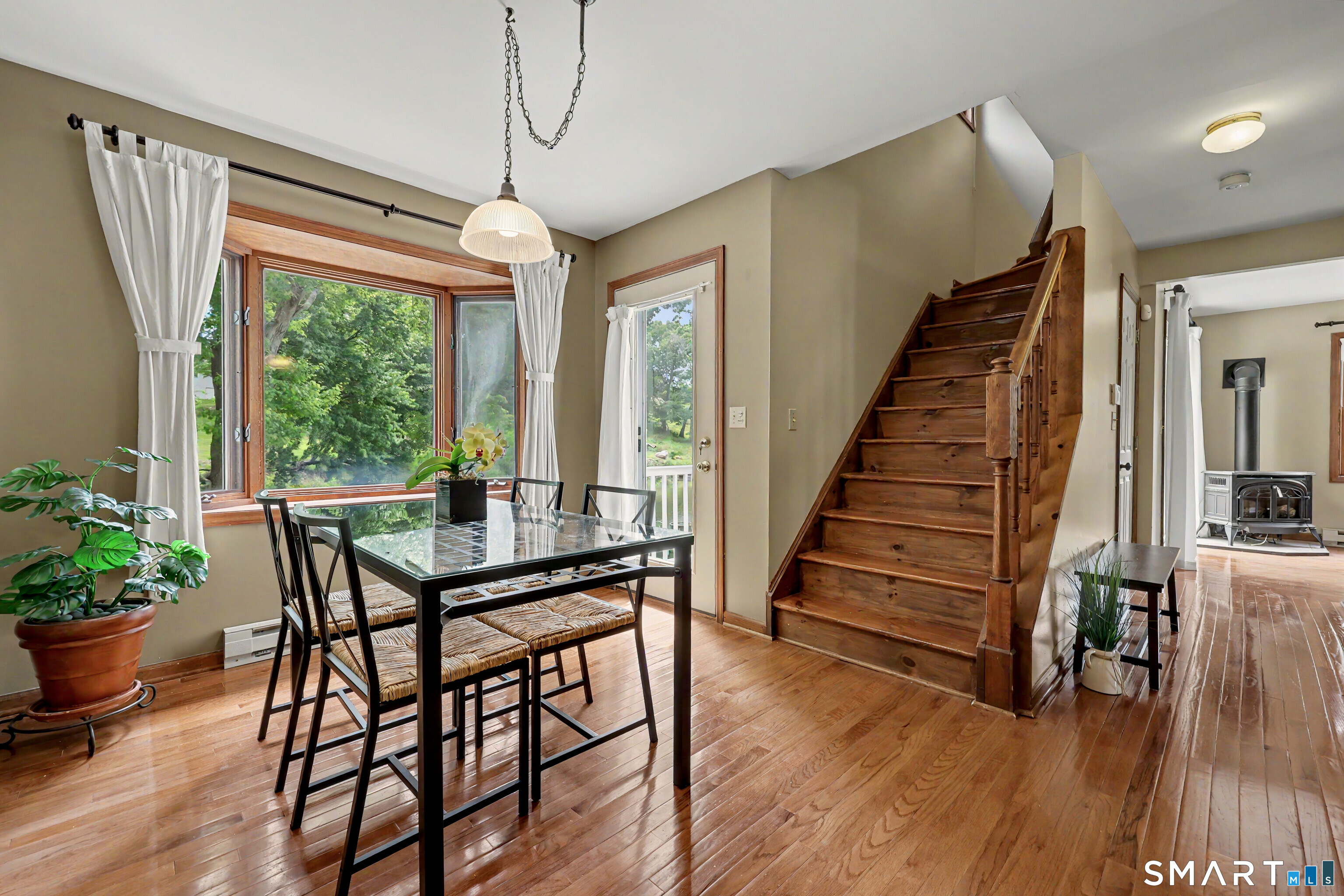8 Apple Blossom Lane Danbury CT 06811