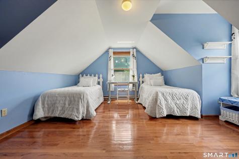 8 Apple Blossom Lane Danbury CT 06811