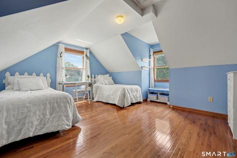 8 Apple Blossom Lane Danbury CT 06811