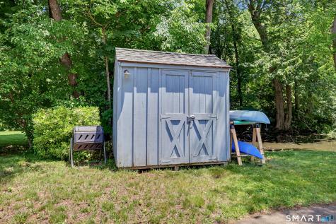 8 Apple Blossom Lane Danbury CT 06811