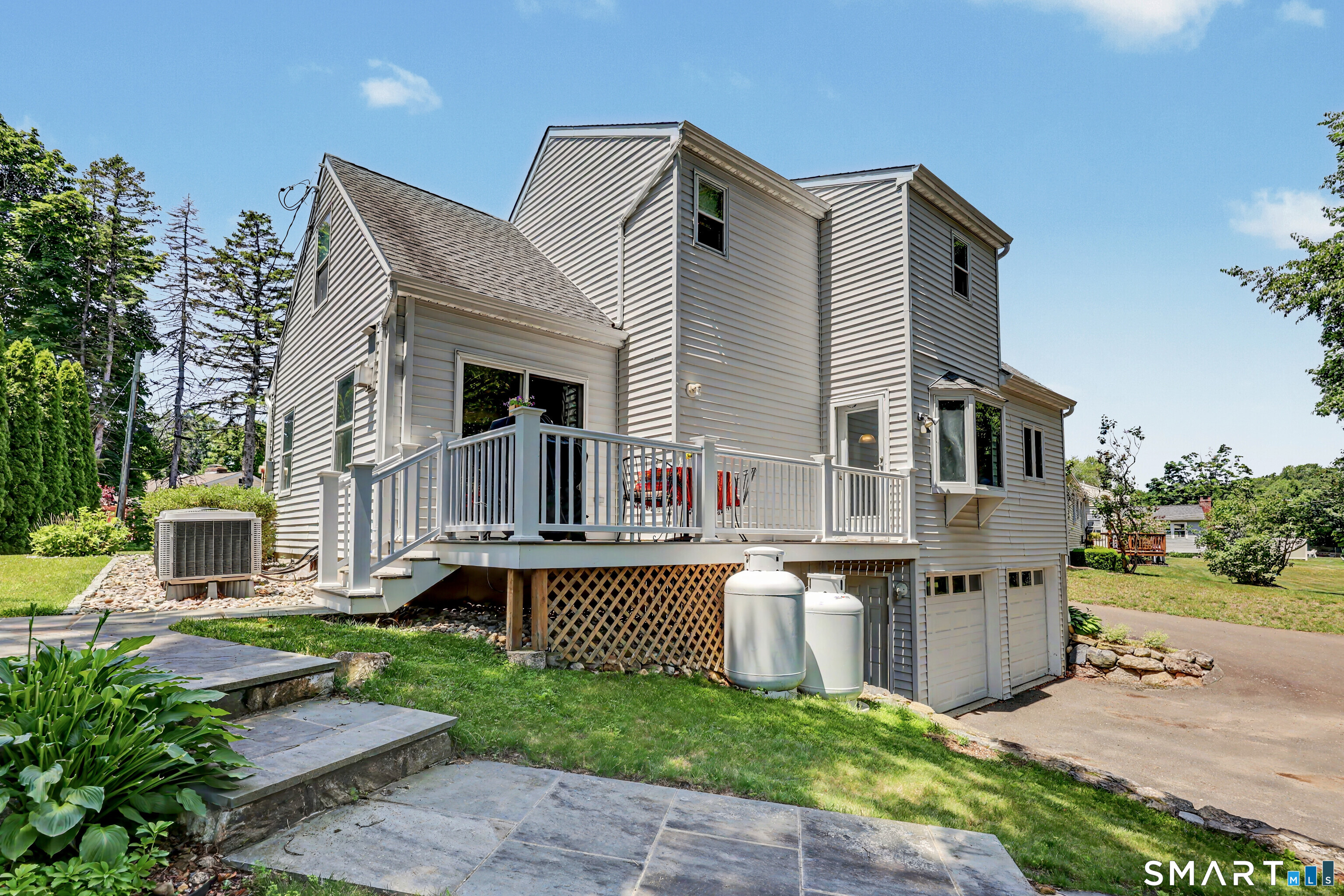 8 Apple Blossom Lane Danbury CT 06811