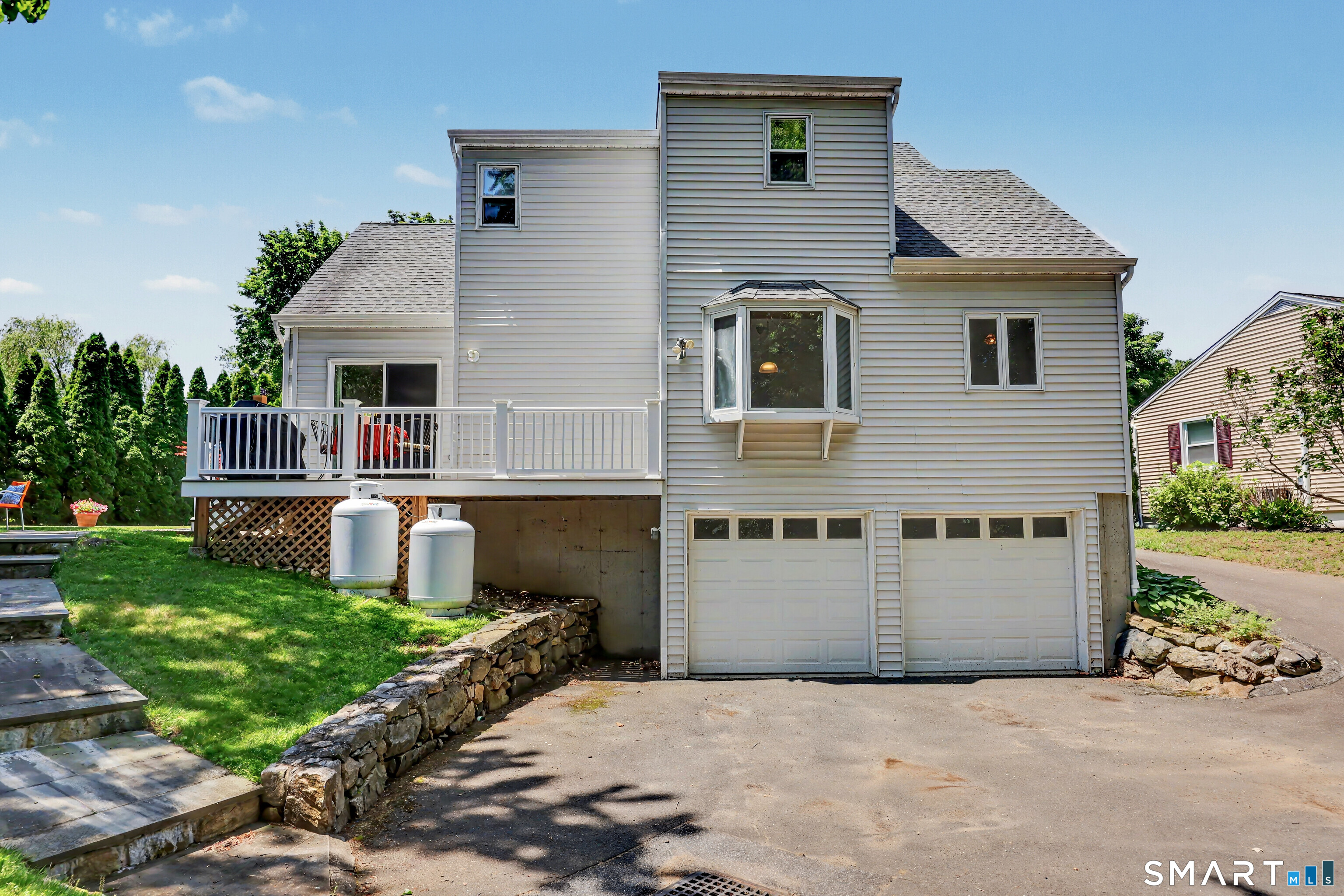 8 Apple Blossom Lane Danbury CT 06811