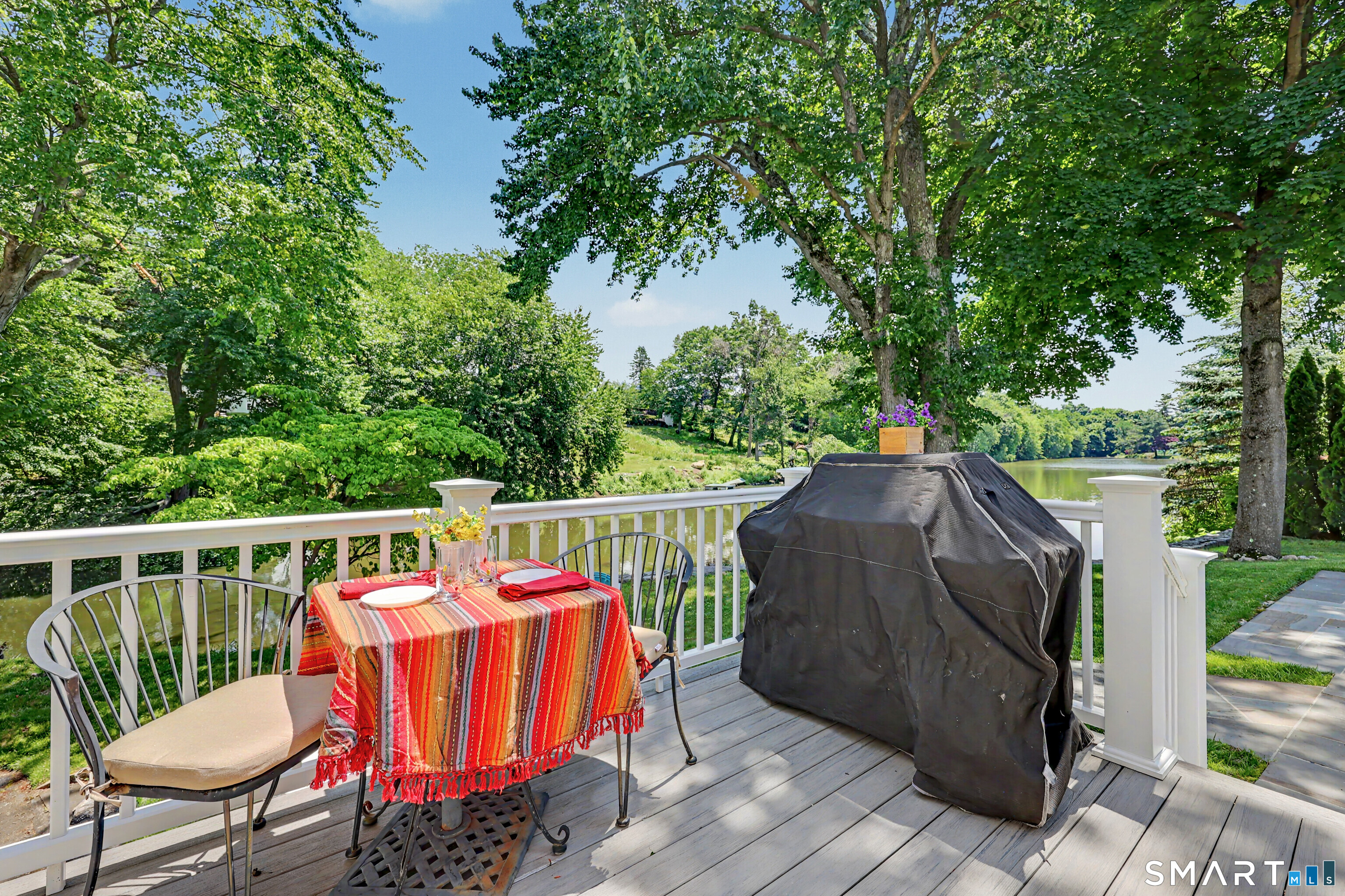 8 Apple Blossom Lane Danbury CT 06811