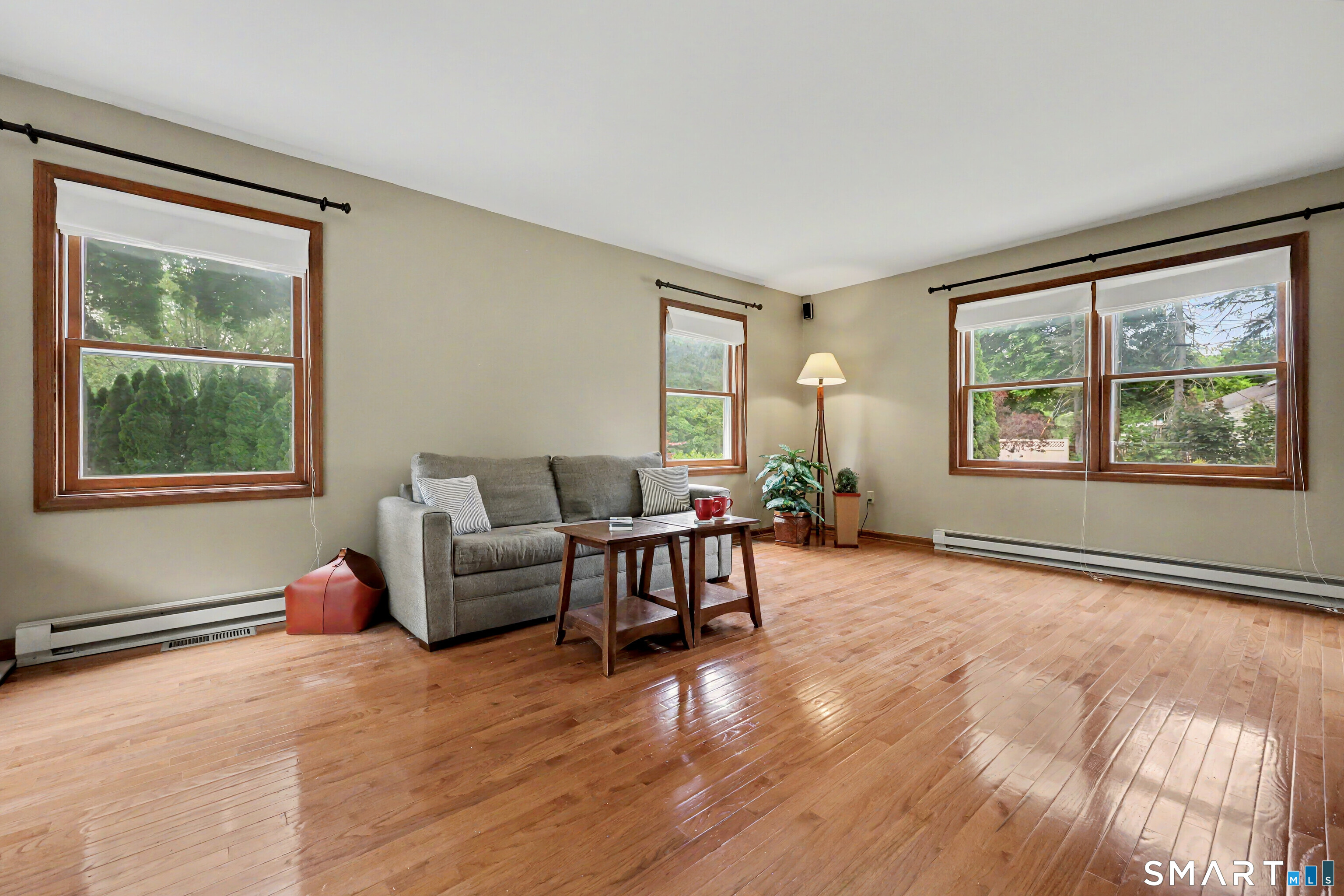 8 Apple Blossom Lane Danbury CT 06811