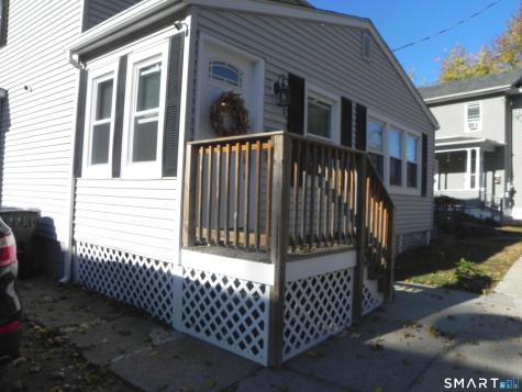 34 Division Street Norwich CT 06360