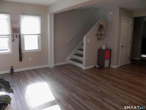 34 Division Street Norwich CT 06360