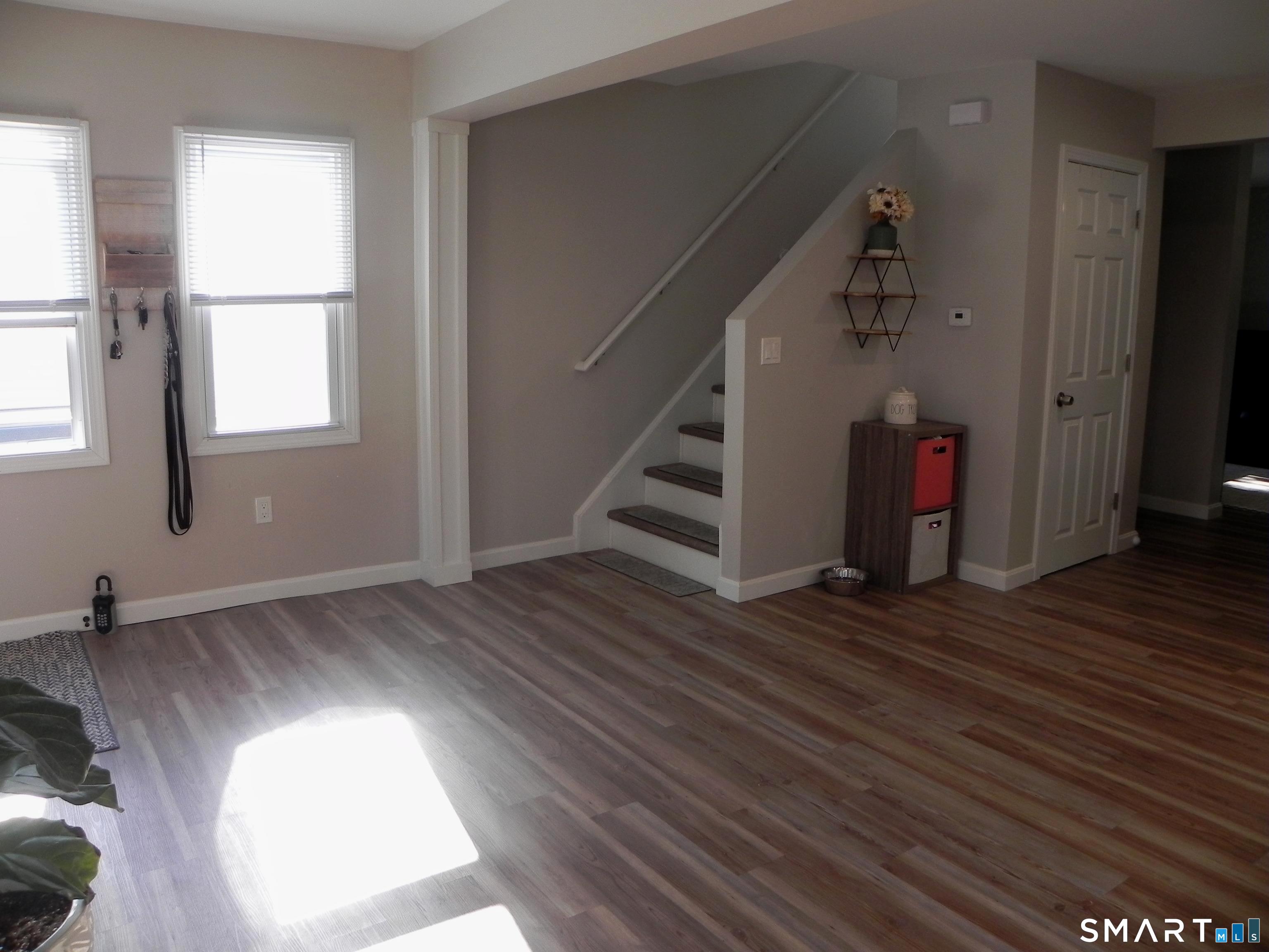 34 Division Street Norwich CT 06360