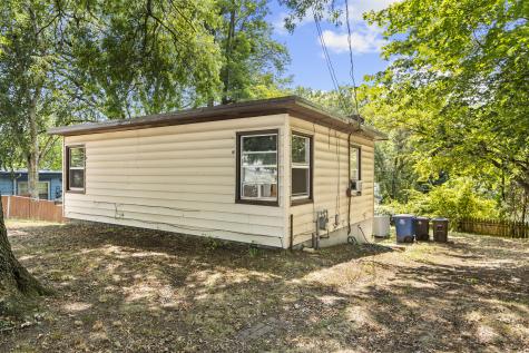 18 Hilltop Road New Haven CT 06515