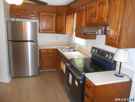 279 Wedgewood Drive Naugatuck CT 06770