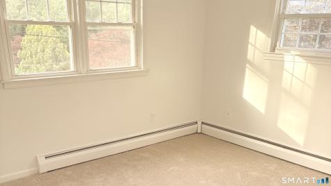 279 Wedgewood Drive Naugatuck CT 06770