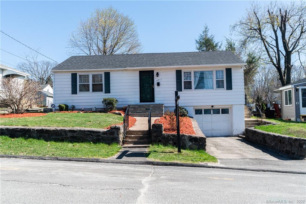 831 Washington Avenue Extension Waterbury CT 06708