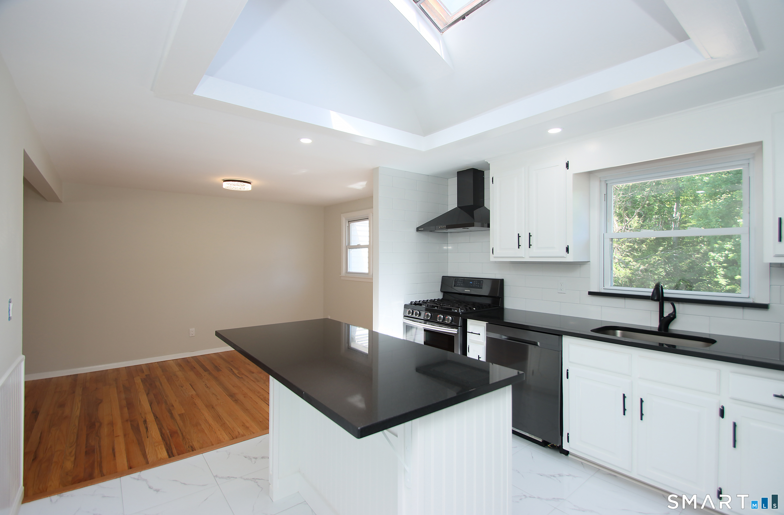 154 Hesse Road Hamden CT 06517