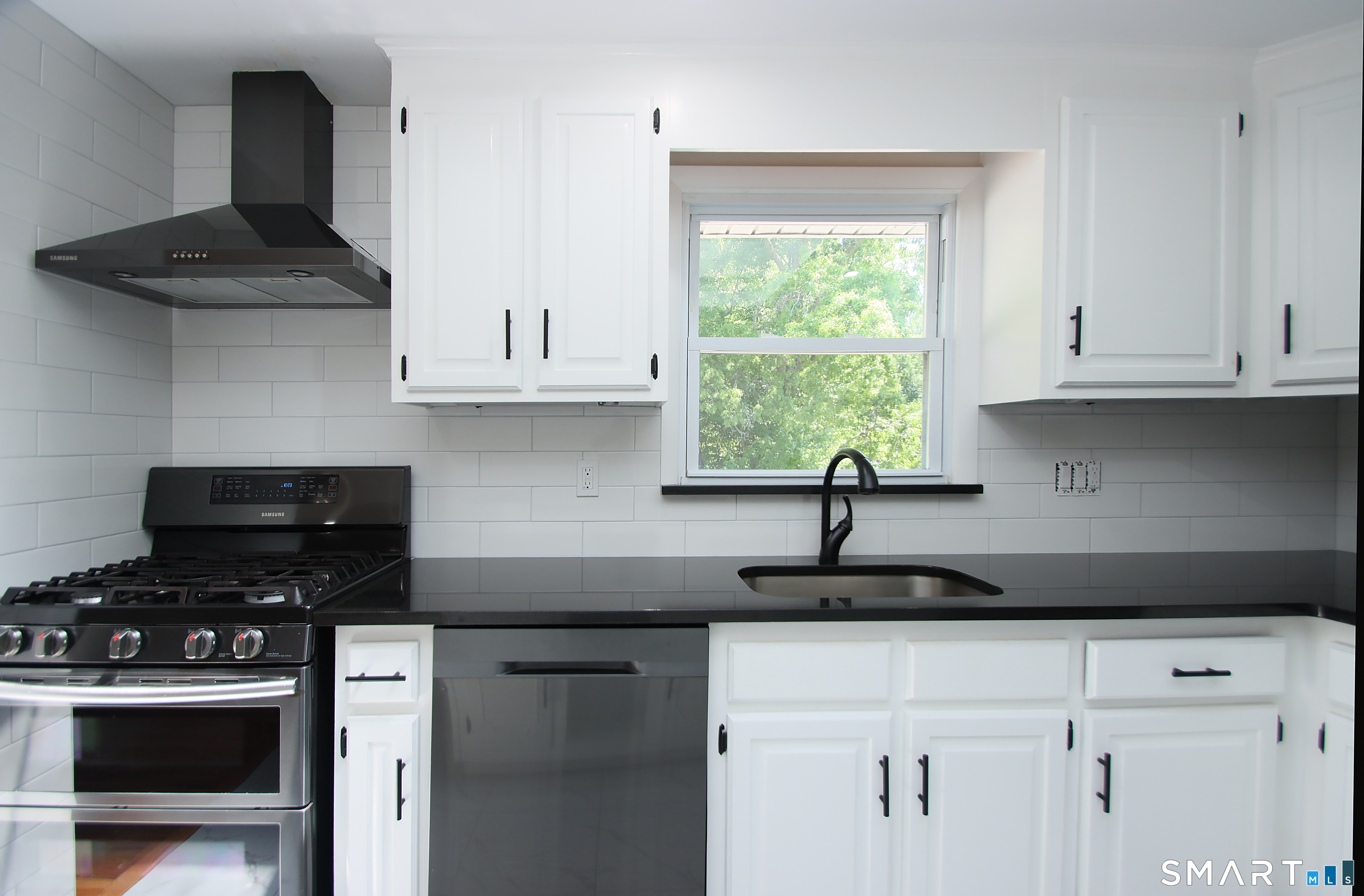 154 Hesse Road Hamden CT 06517