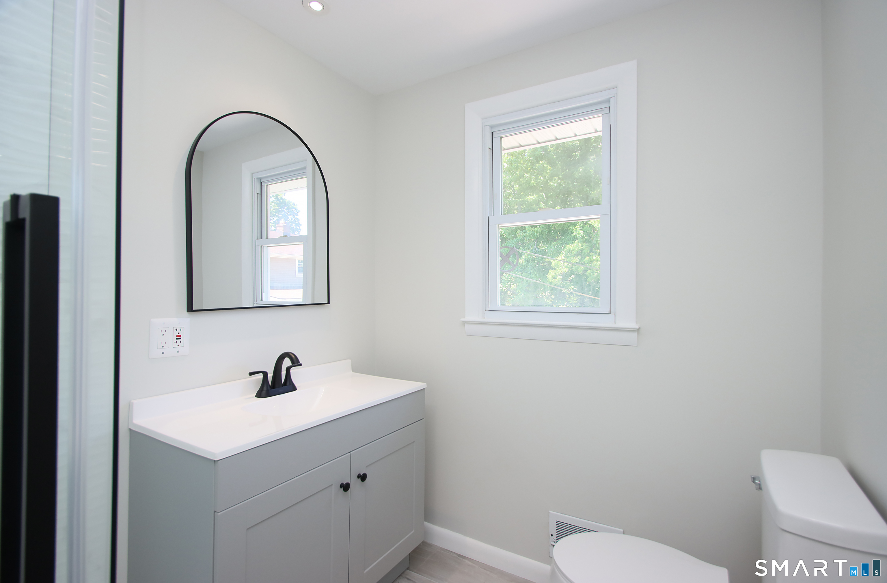 154 Hesse Road Hamden CT 06517